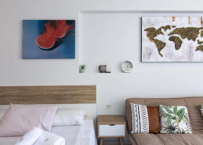 & Quiet Apartment Rethymno (Crete)